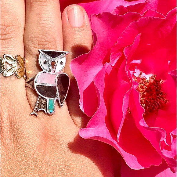 ⭐️💲SOLD💲⭐️ Vintage Sterling Silver & Stones Navajo Owl Ring - Picture 6 of 16